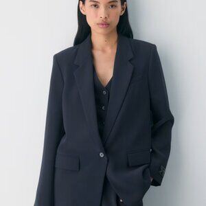 NWT Aritzia Generation Blazer Crepette Dark Night Navy